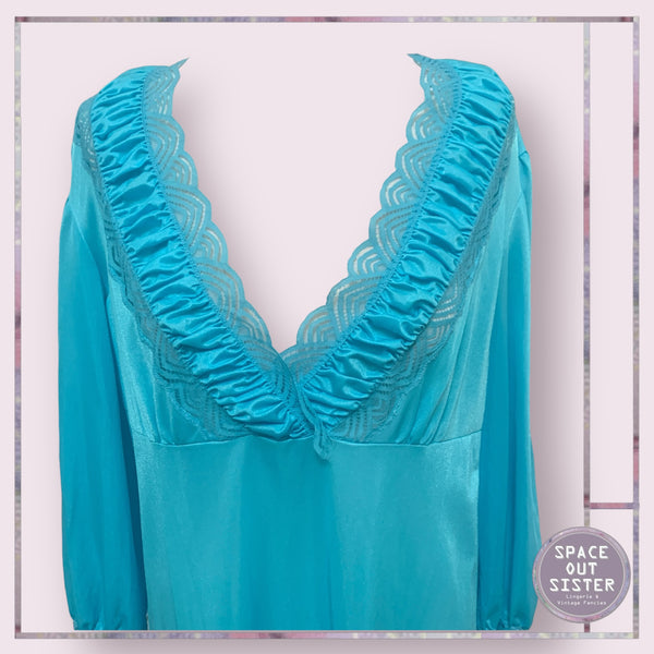 Vintage Turquoise Gathered Nightdress