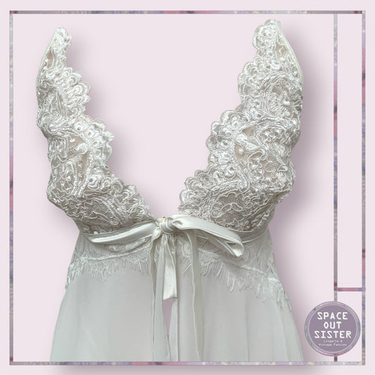 Ribbon Tie Open White Nightdress
