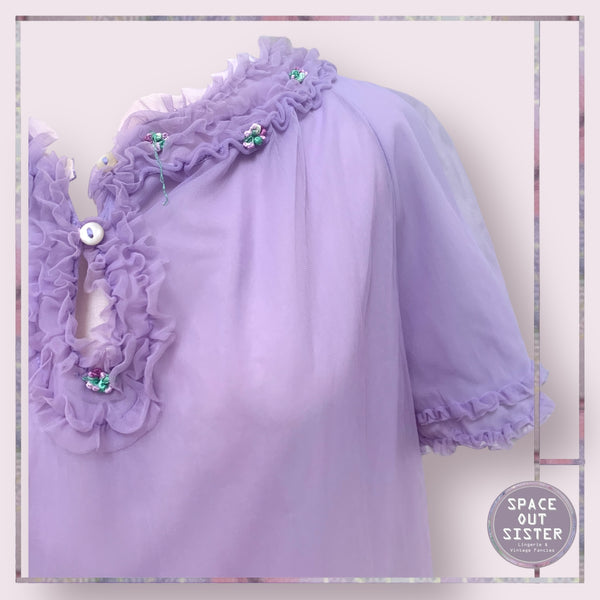 Circa 1950s Vintage Mauve Nightdress