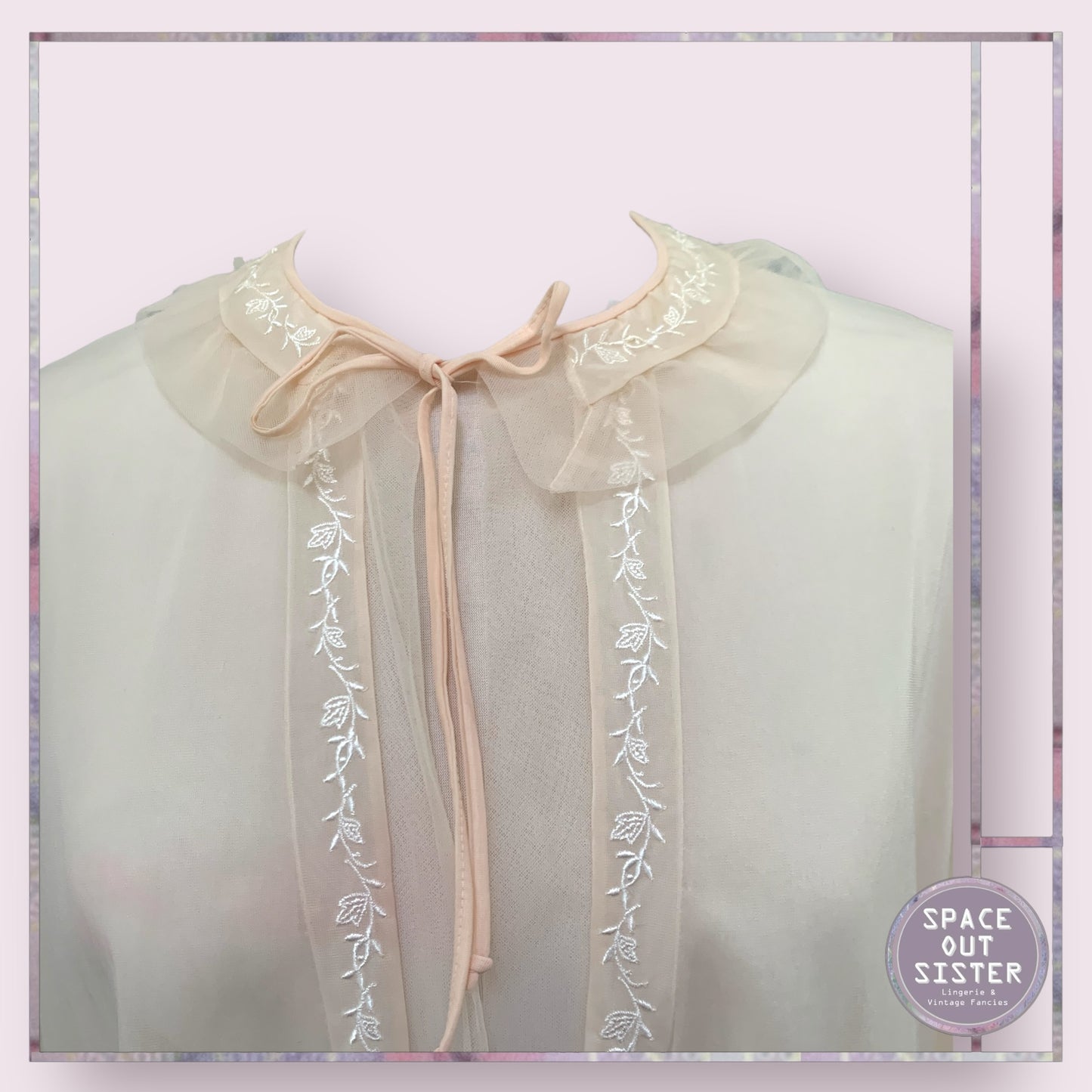 Vintage Van Realte Bed Jacket