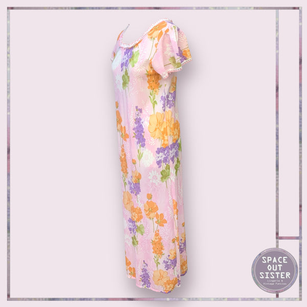 Vintage Circa 1970s Bloom Nightdress