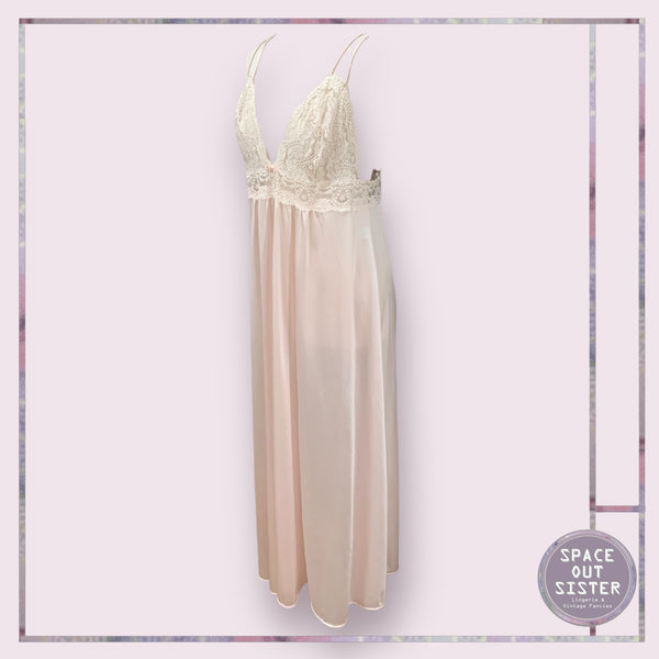 Vintage Vaserette Nightdress