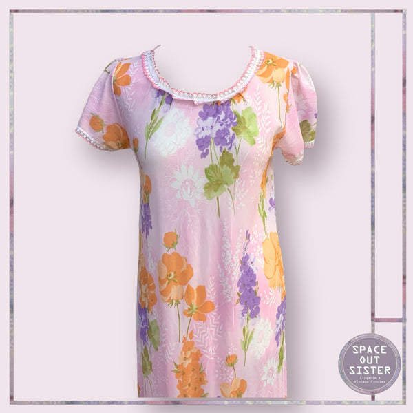 Vintage Circa 1970s Bloom Nightdress