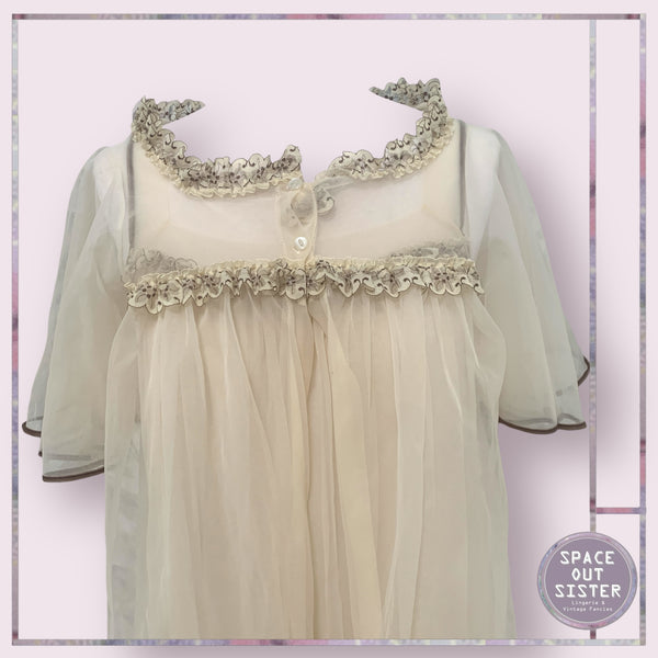 Vintage C&A Peignoir Set