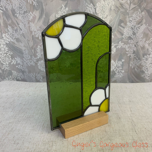 Daisy Dotes by Ginger's Gorgeous Glass