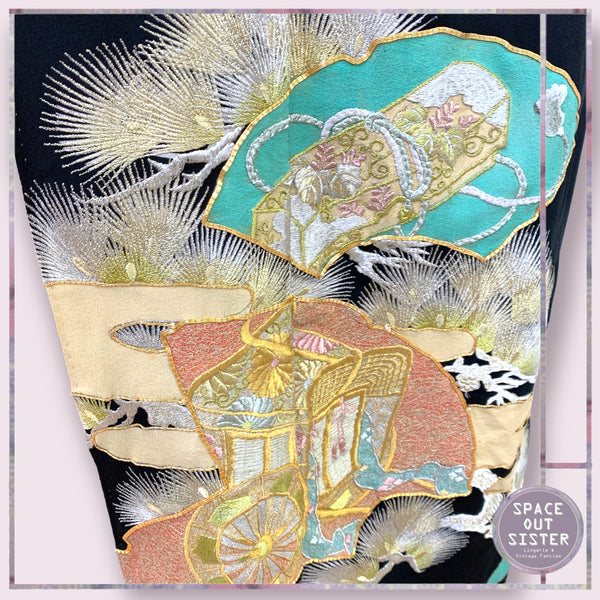 Vintage Sparkle Motif Kimono